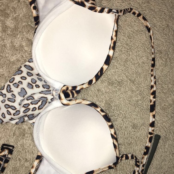 PINK bikini top - Picture 2 of 3